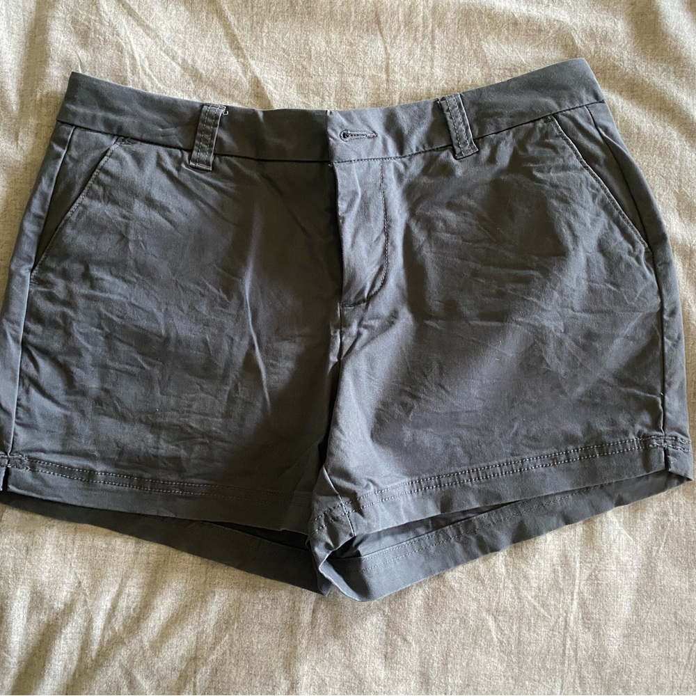 Magellan Outdoors Women's Charcoal Gray Athletic Shorts
